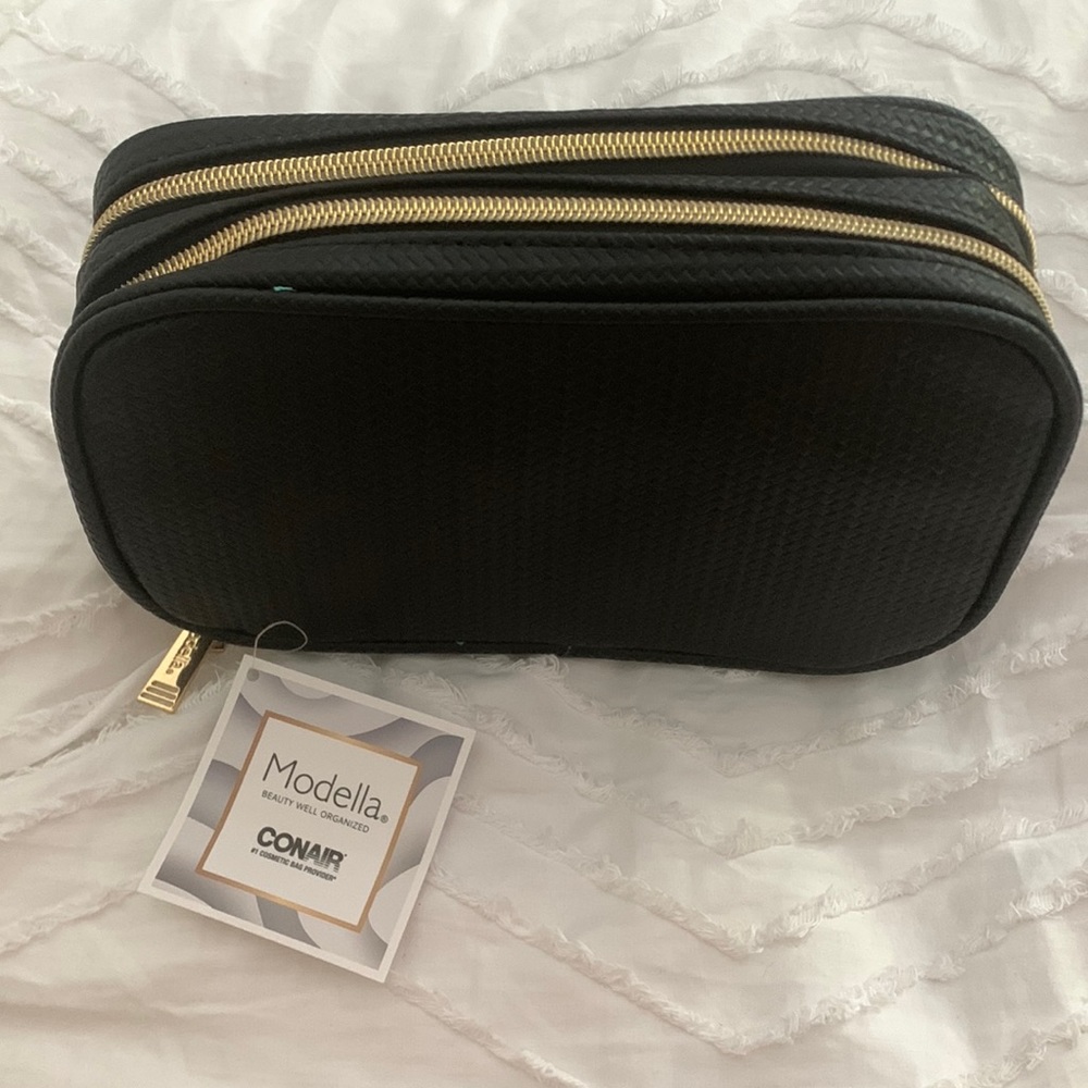 Conair Makeup Bag Large Double Zip Organizer Shape in Black
